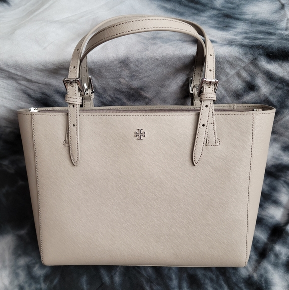 Tory Burch Small York Tote - Picture 4 of 5